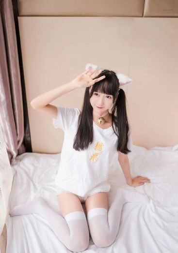 垫底辣妹