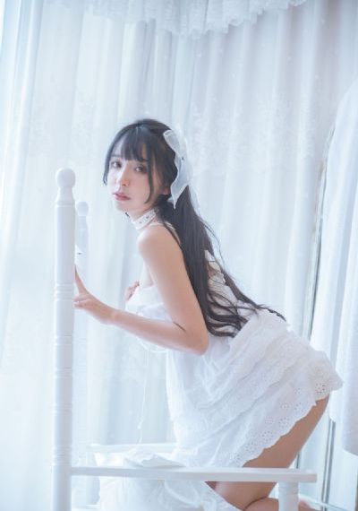 僵尸艳淡