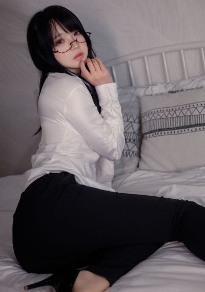 粗大挺进朋友的未婚妻电影