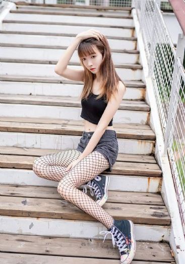 女女女女女女